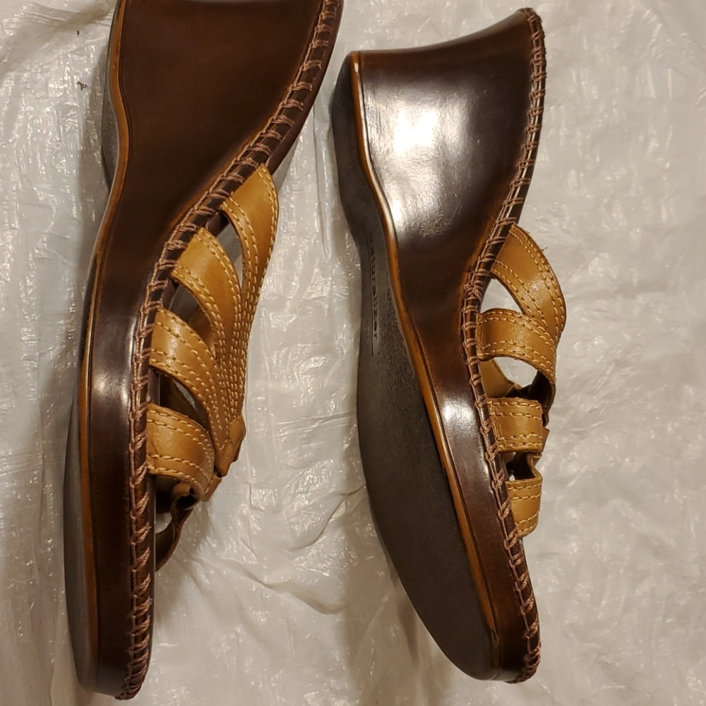 Naturalizer Size 9